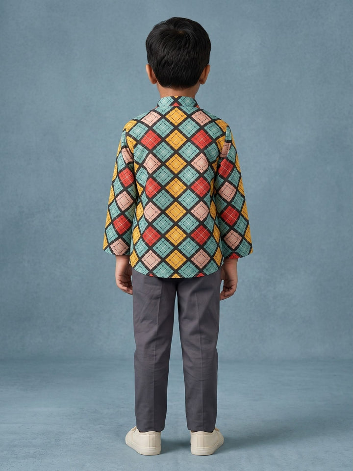 Multicolor Geometric Short Kurta