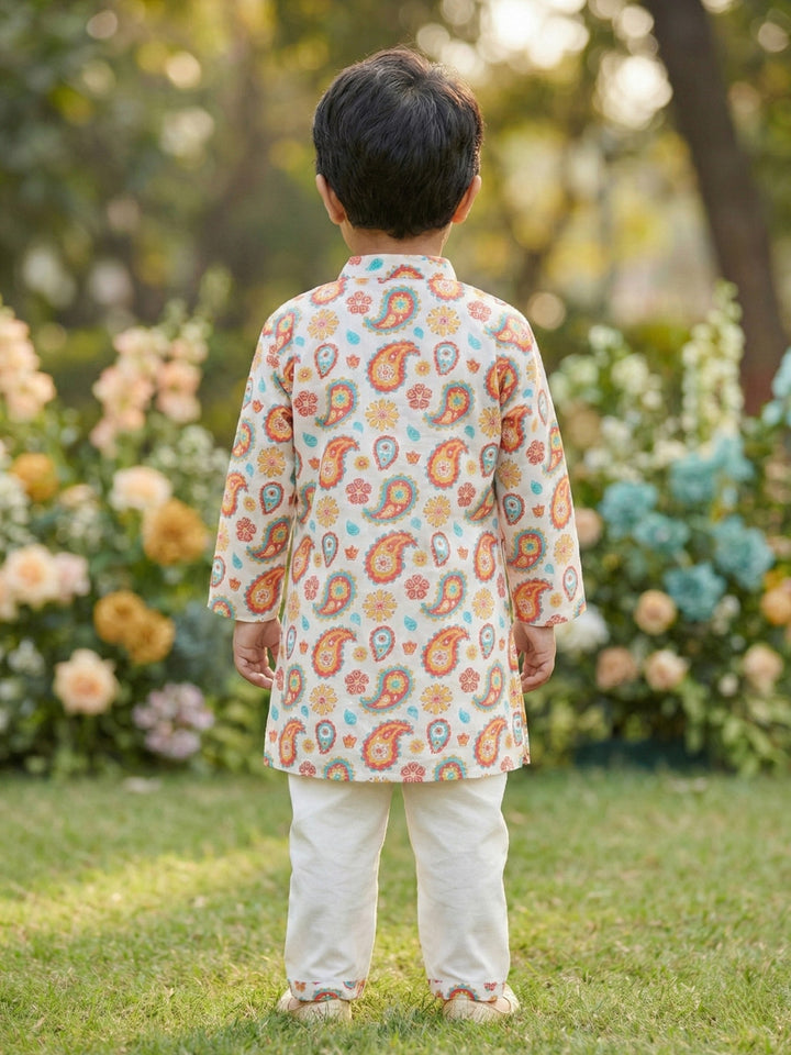 Floral Paisley Print