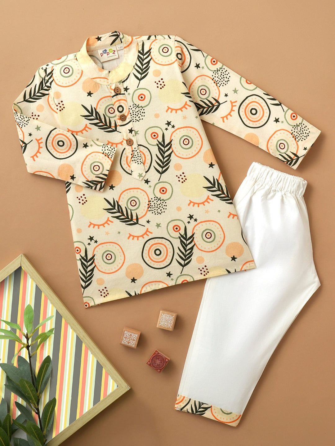 Tribal Circle &amp; Leaf Print