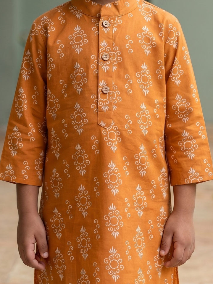 Rust Diamond Floral Butti