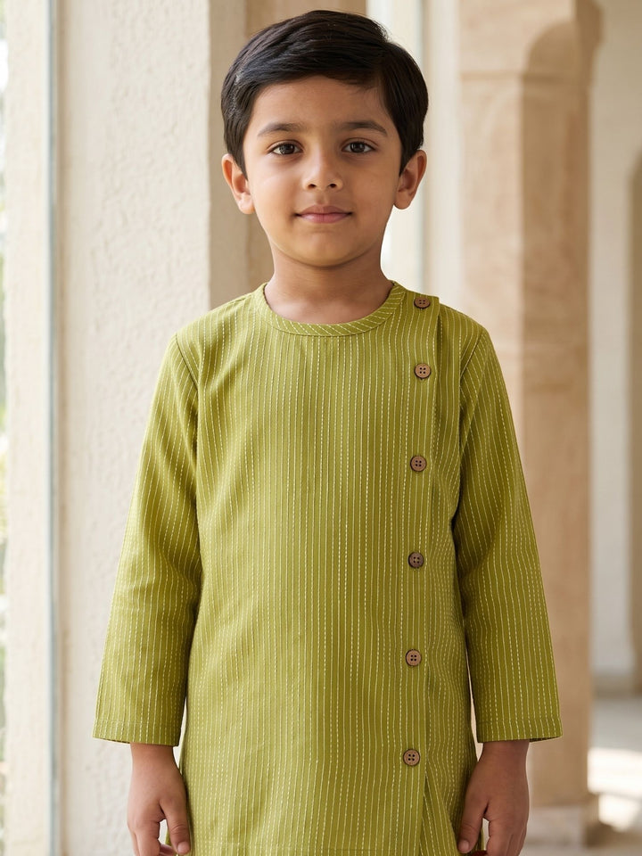 Olive Side Cut Katha