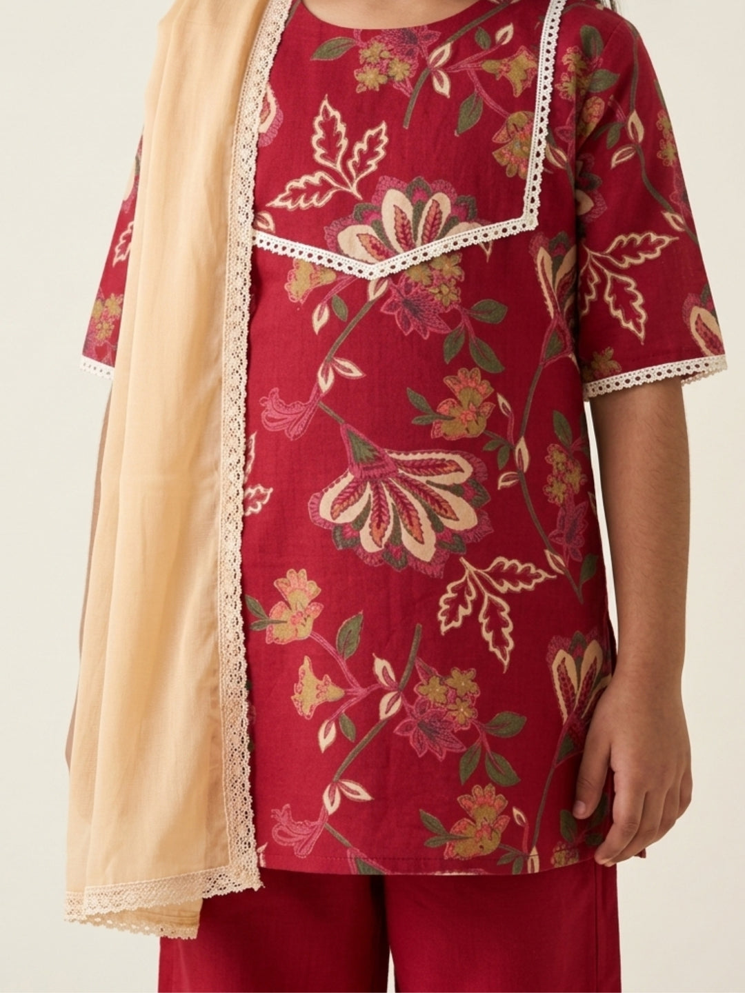 Red Floral Vine Print Kurti Set