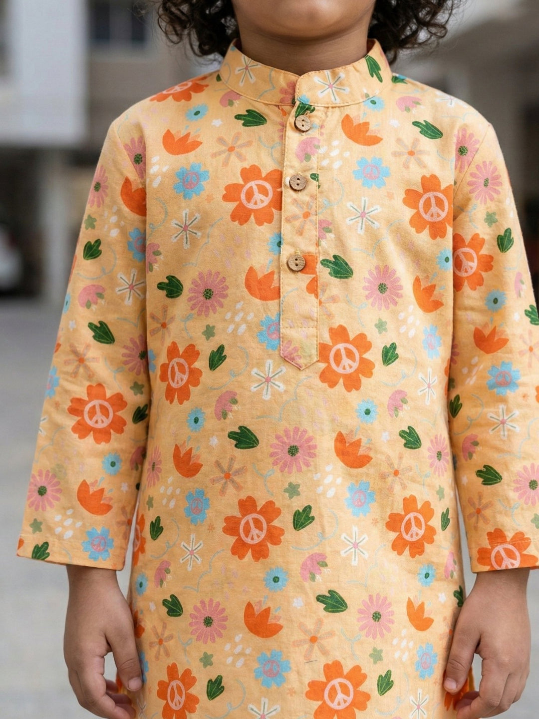 Beige Floral Garden Print