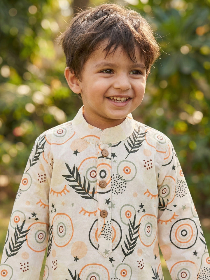 Tribal Circle &amp; Leaf Print