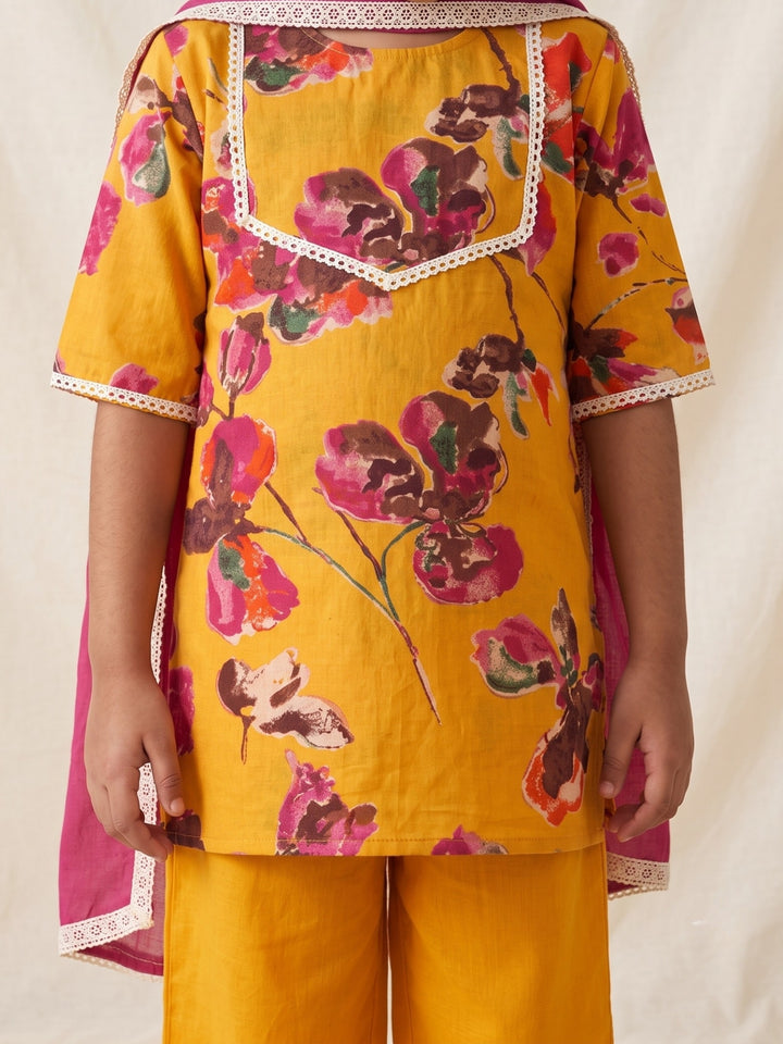 Mustard Water Color Floral Print Kurti Set