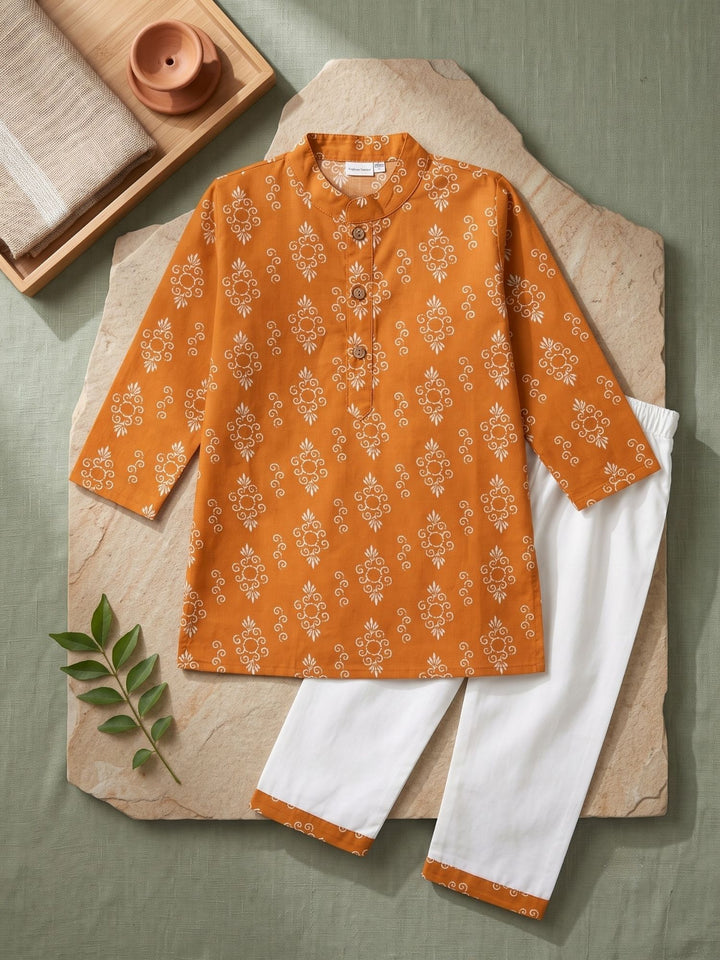 Rust Diamond Floral Butti