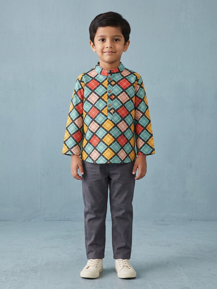 Multicolor Geometric Short Kurta