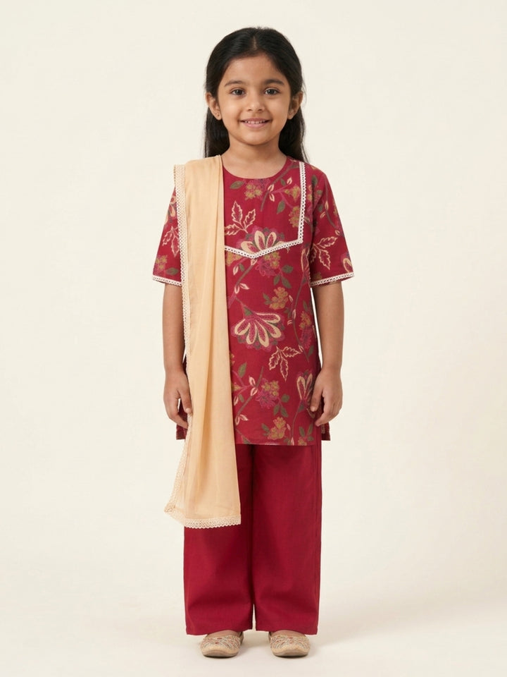 Red Floral Vine Print Kurti Set