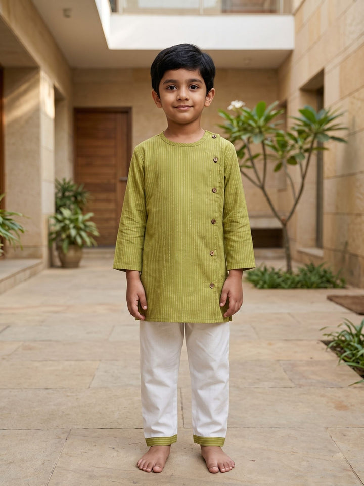 Olive Side Cut Katha
