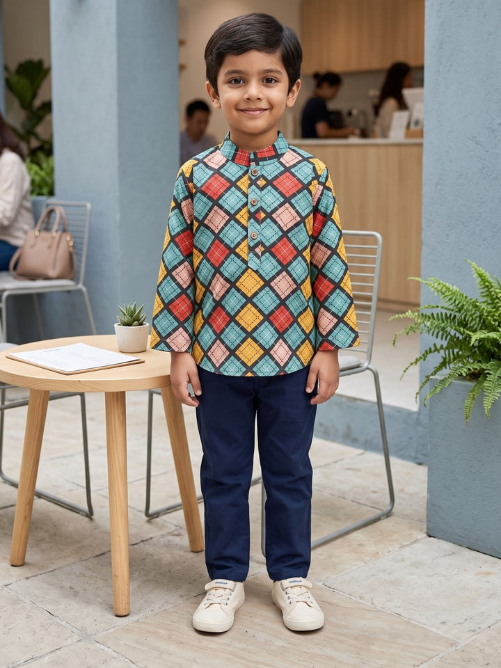 Multicolor Geometric Short Kurta