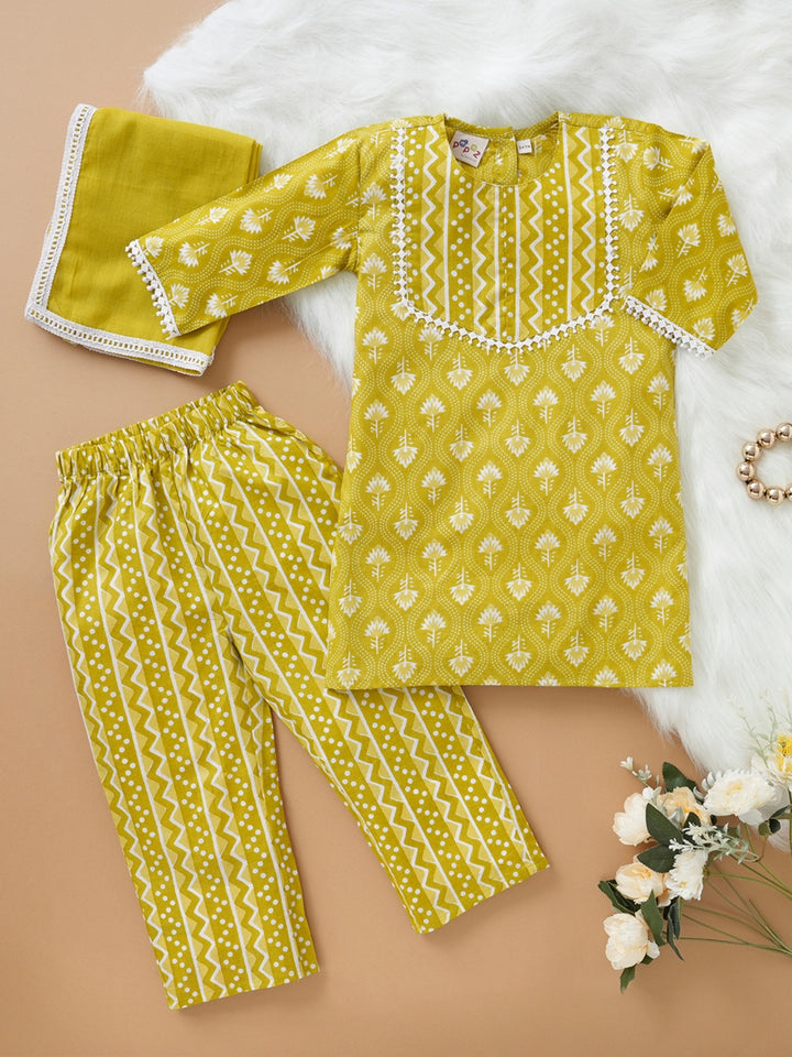 Mustard Motif Print Kurti Set