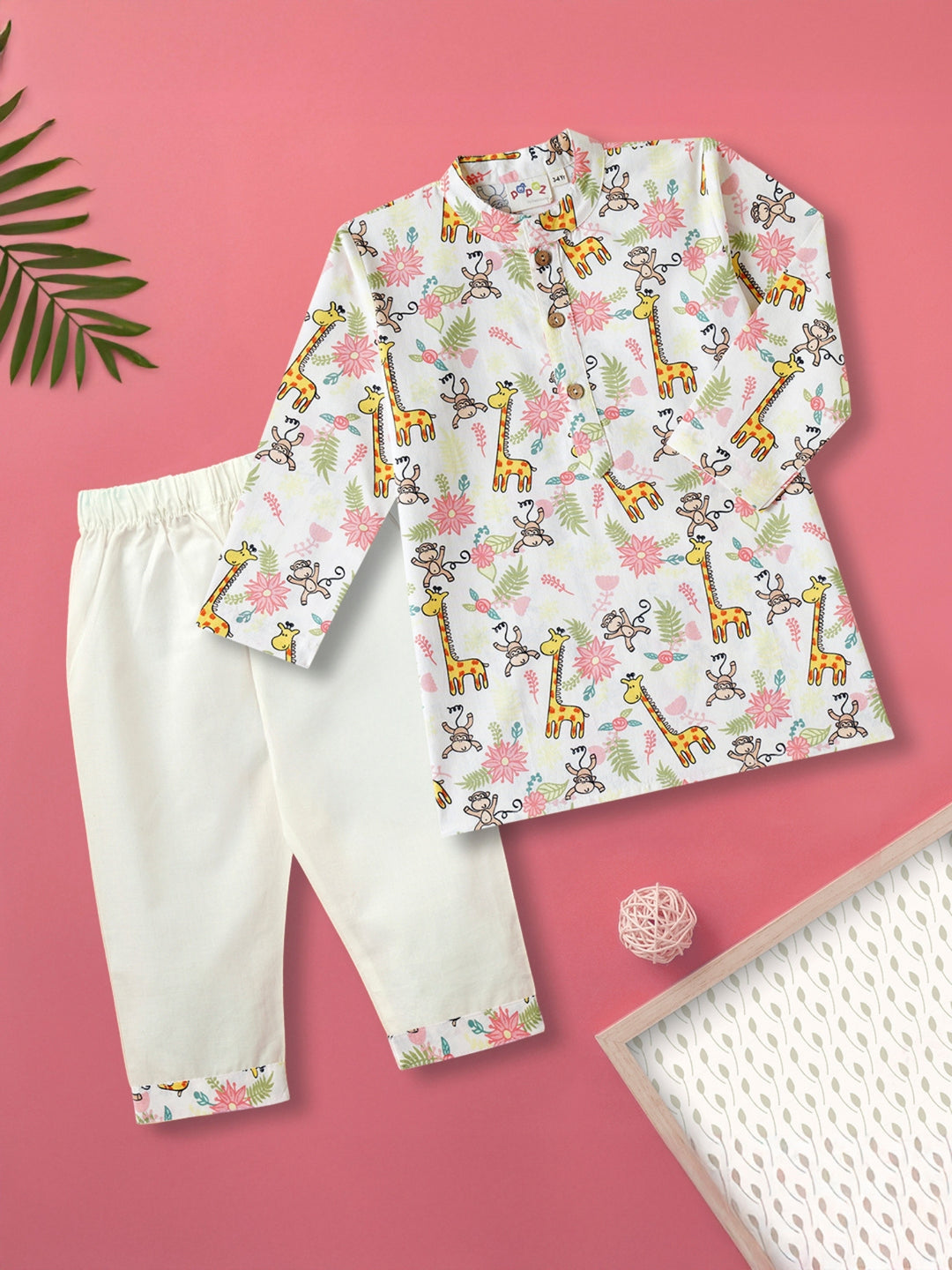 Giraffe &amp; Monkey