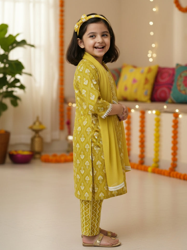 Mustard Motif Print Kurti Set