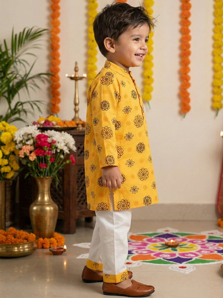 Golden Floral Motif Print